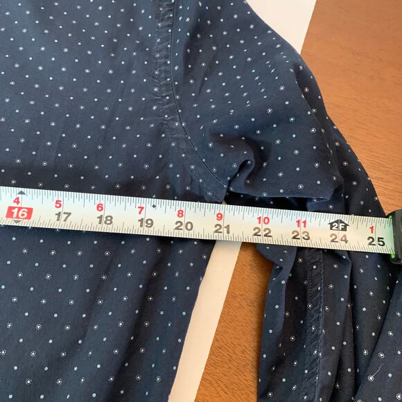 Banana Republic Slim Stretch Fit Shirt Size Large - Picture 6 of 8